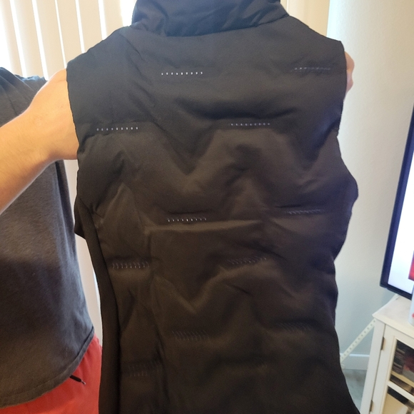 Sasotoc heated vest - Picture 2 of 3